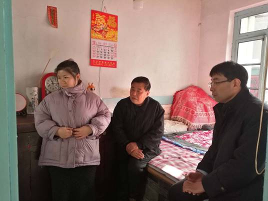 说明: C:\Users\Administrator\Desktop\kk\新闻\20200220 寒假走访困难员工\领导班子\微信图片_20200220104543.jpg 说明: C:\Users\Administrator\Desktop\kk\新闻\20200220 寒假走访困难员工\领导班子\微信图片_20200220104543.jpg